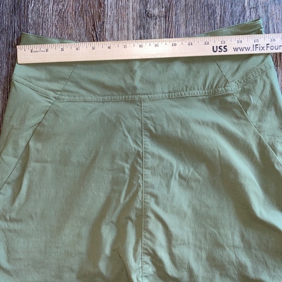 Royal Robbin’s size 4 skort excellent condition - Picture 5 of 8